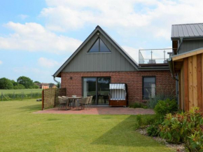 Tranquil holiday home with garden, Kronsgaard